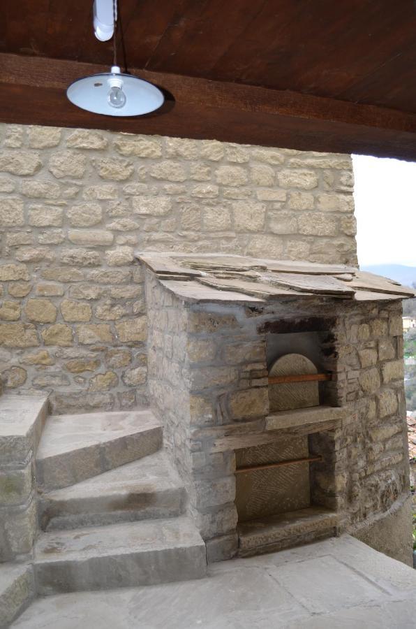 B&B La Casa Di Giulietta Castelmezzano Exterior photo